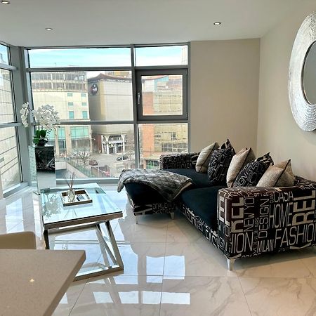 Superior Apartment In Cardiff City Centre ภายนอก รูปภาพ